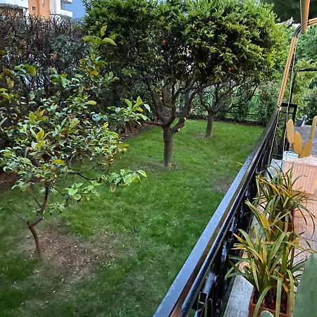 Apartment Intera Casa Con Giardino Vicino Al Mare