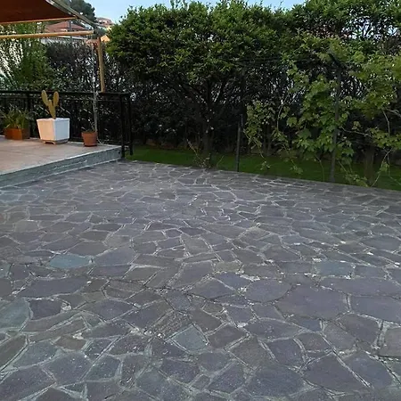 شقة Intera Casa Con Giardino Vicino Al Mare